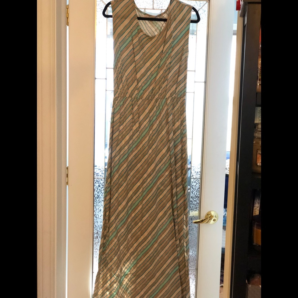 Stripped maxi dress